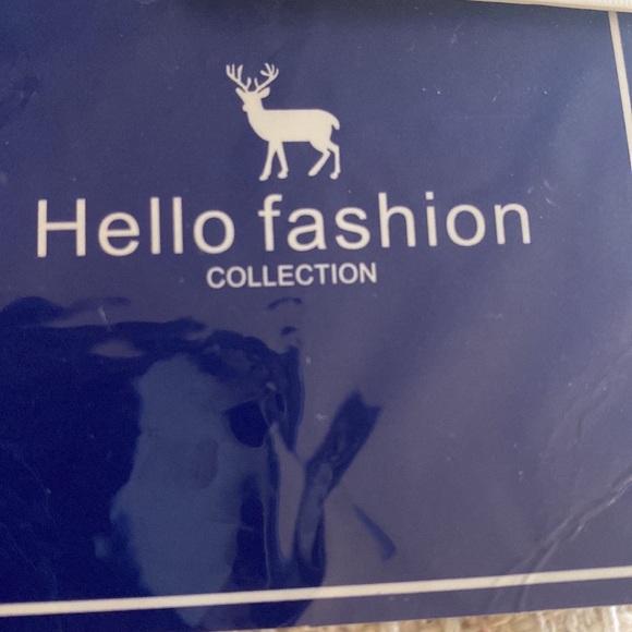 Blazer - Picture 2 of 2